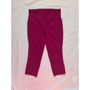 Lululemon Fast and Free Crop Leggings Size 12 Nulux Berry Pink Pockets